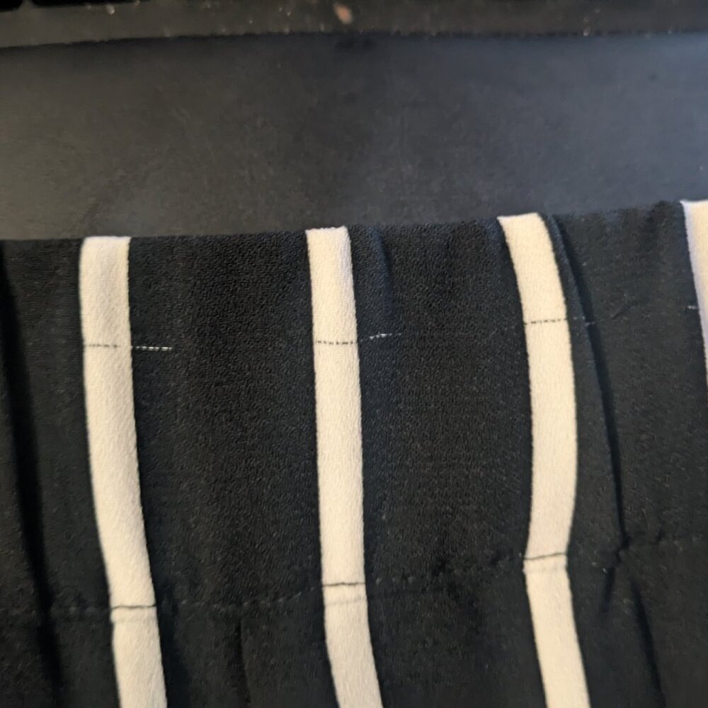 I.N.C International Concepts Black White Striped Wide Leg Pants - Picture 7 of 7